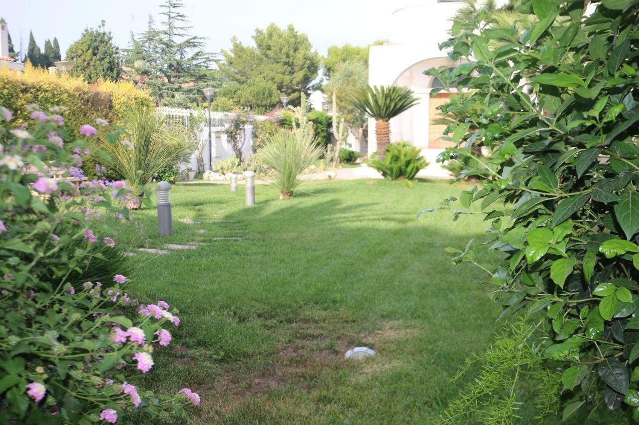 Villa Andrea บารี ภายนอก รูปภาพ